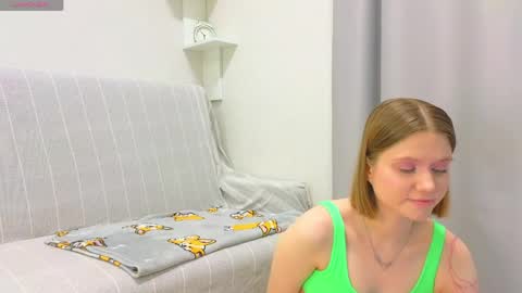 Alisia online show from April 13, 3:17 pm