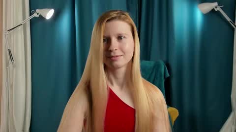 Snapshot of aliska_dark chatting on February 25, 2:11 pm Alice online show from February 25, 2:11 pm