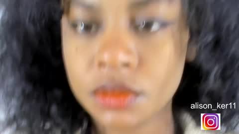 Snapshot of alison_ker chatting on May 10, 8:52 am Sofias house online show from May 10, 8:52 am