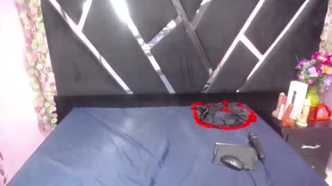 Alison Meiker online show from February 17, 4:48 pm