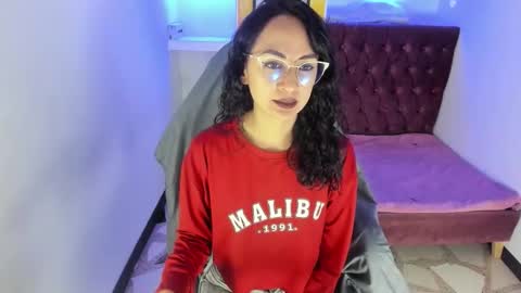 ALISON MOON online show from October 28, 12:30 pm