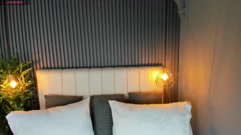 Alison  online show from November 9, 12:58 pm