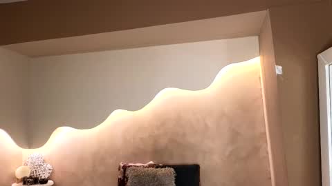 Snapshot of alisonmartinezz chatting on November 27, 12:18 pm Ali online show from November 27, 12:18 pm