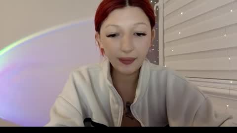 alissa_kiss_ online show from October 7, 5:21 pm