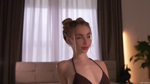 Alissa online show from November 5, 7:52 am