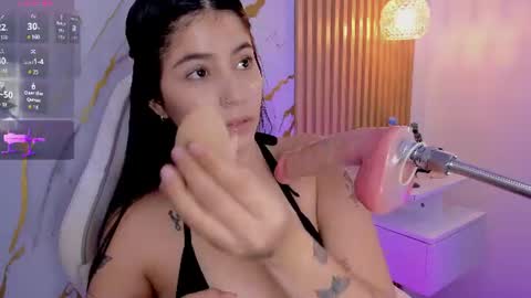 Snapshot of alissaowens_ chatting on June 26, 10:19 am Alissa owens online show from June 26, 10:19 am