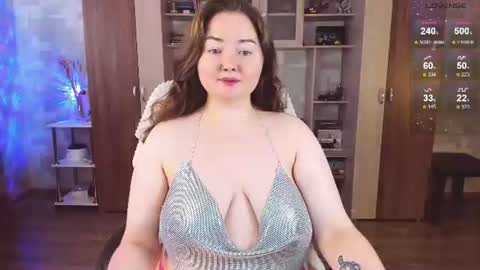Snapshot of alissdaisyy chatting on July 12, 9:22 am alissdaisyy online show from July 12, 9:22 am