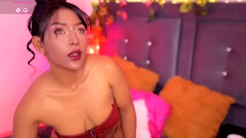 alisse_xx online show from April 4, 8:45 am