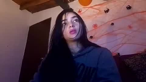 Alisson369  online show from October 20, 10:05 am