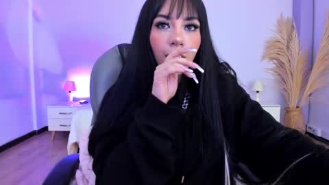 Snapshot of alisson__cortez chatting on October 21, 4:57 am alisson__cortez online show from October 21, 4:57 am