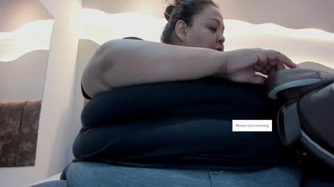 Alisson online show from November 3, 11:11 am