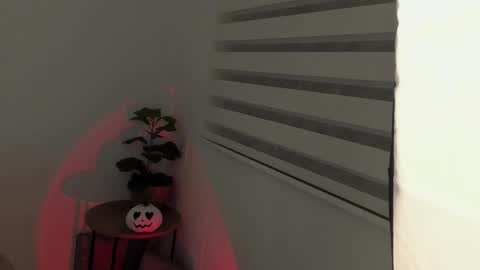 alisson online show from October 20, 4:35 am