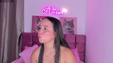 Alisson  online show from September 30, 11:15 am