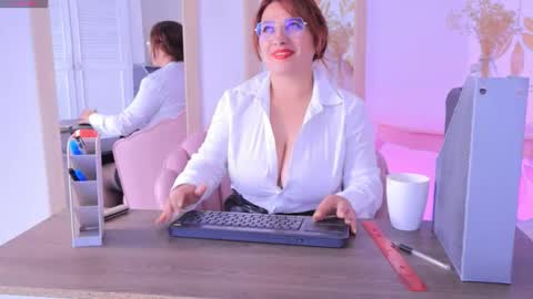 Alix online show from September 15, 8:31 pm