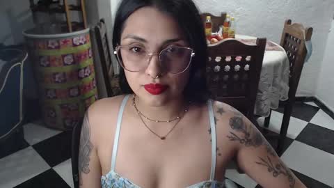 Alix online show from February 27, 1:59 am