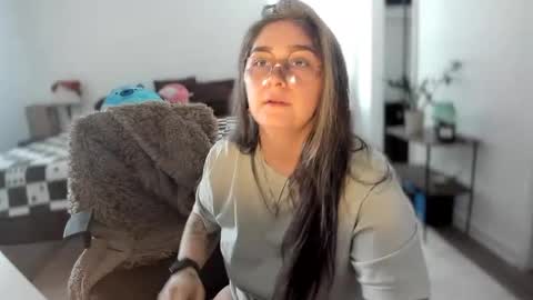 alix_valentine online show from September 18, 10:56 pm