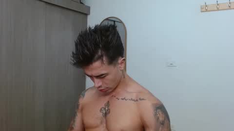 alix online show from November 24, 12:10 am