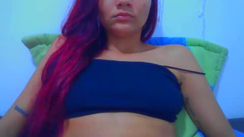 alixxe_ online show from October 2, 12:56 pm