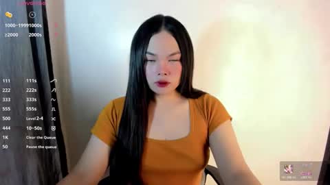 A CUTE GIRL NAME ALIYAH online show from April 4, 1:04 am