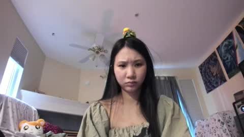 Alize Zaide online show from January 11, 8:25 pm