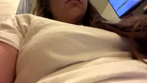 Snapshot of all_m3 chatting on March 31, 6:25 am all_m3 online show from March 31, 6:25 am