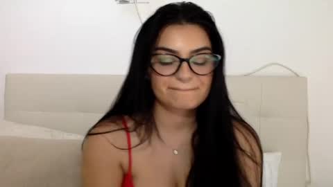 Snapshot of allanakitty123 chatting on June 1, 4:41 pm Allana Kitty online show from June 1, 4:41 pm