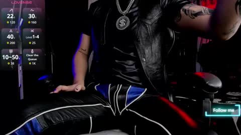   online show from October 10, 2:38 pm