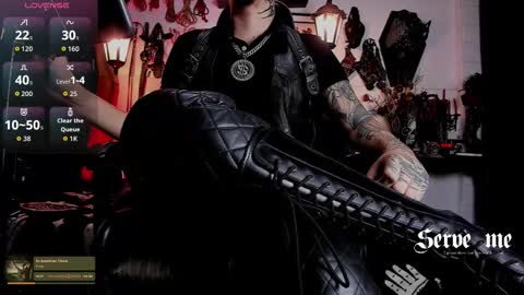   online show from March 4, 6:25 pm