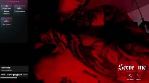 Snapshot of allanhurtss chatting on April 21, 2:15 am online show from April 21, 2:15 am