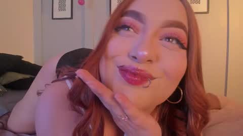 Laura online show from November 14, 6:23 am