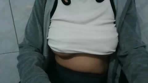 Snapshot of allbavillanova chatting on October 25, 1:24 am allbavillanova online show from October 25, 1:24 am