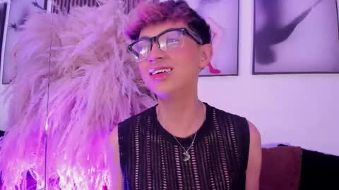 Allen online show from November 18, 2:28 am