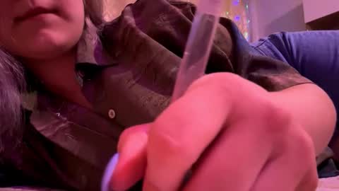 Snapshot of alleray728069 chatting on March 3, 8:48 pm Alle online show from March 3, 8:48 pm