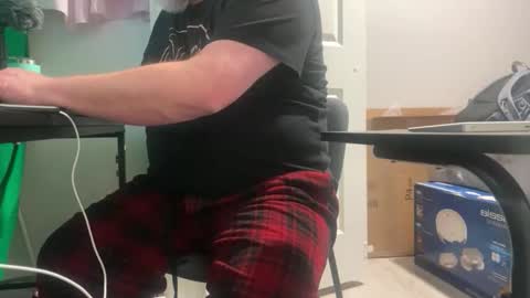 Allergictolove online show from November 8, 5:23 pm