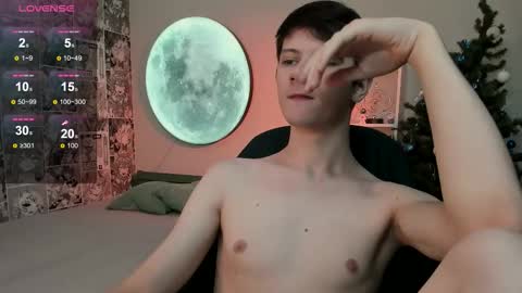 allert_ online show from December 22, 8:33 am