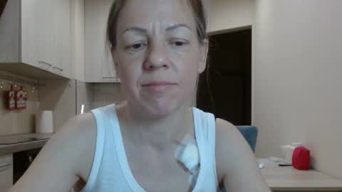 Snapshot of allexandraxxx chatting on December 24, 7:33 pm allexandraxxx online show from December 24, 7:33 pm