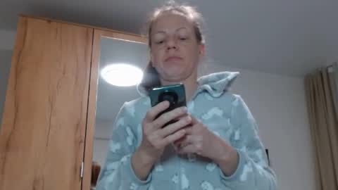 Snapshot of allexandraxxx chatting on February 16, 2:10 pm allexandraxxx online show from February 16, 2:10 pm