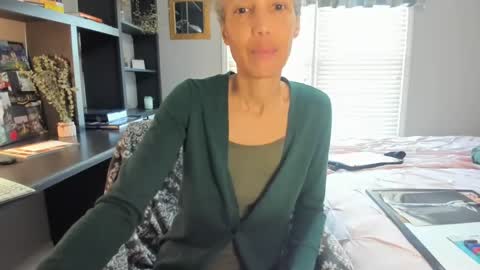 wishlist on bio online show from January 20, 5:59 pm