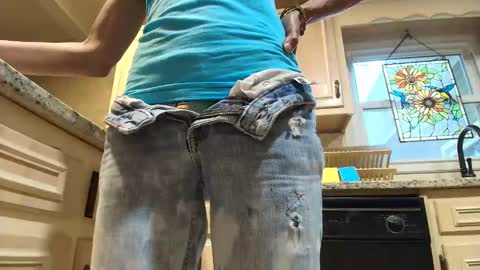 Snapshot of allgood4u chatting on October 9, 7:45 pm wishlist on bio online show from October 9, 7:45 pm