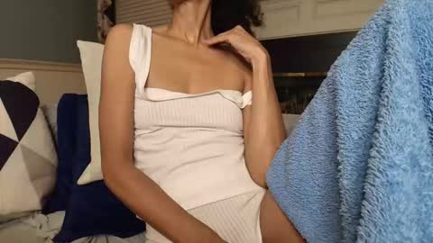 Snapshot of allgood4u chatting on October 30, 5:09 am wishlist on bio online show from October 30, 5:09 am