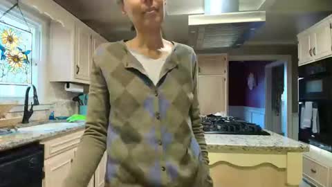 Snapshot of allgood4u chatting on March 2, 10:05 pm wishlist on bio online show from March 2, 10:05 pm