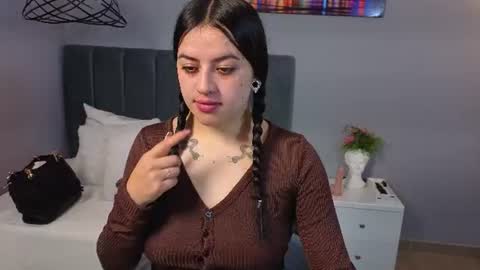 Snapshot of alli_cooper chatting on June 26, 1:48 pm Ali online show from June 26, 1:48 pm