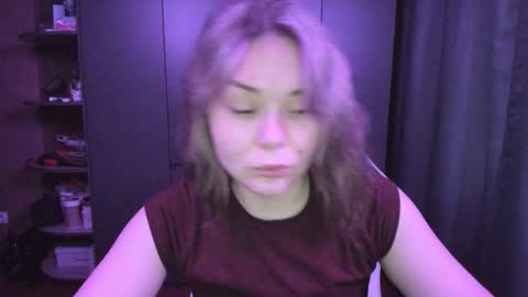 Blair online show from November 26, 1:39 am