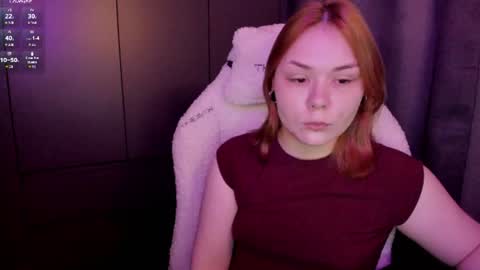 Snapshot of alli_zi chatting on July 7, 6:56 pm Blair online show from July 7, 6:56 pm