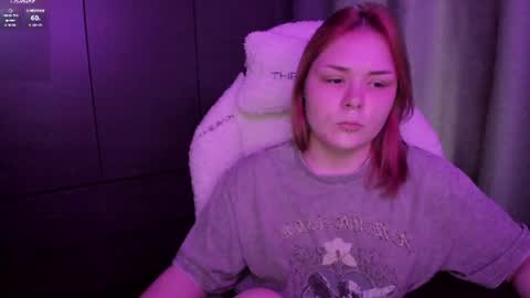 Snapshot of alli_zi chatting on July 8, 10:36 pm Blair online show from July 8, 10:36 pm