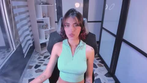 Allice online show from November 8, 4:01 am