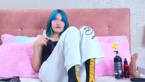 Allicia online show from September 24, 7:17 pm