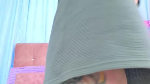 Allicia online show from November 28, 7:27 pm