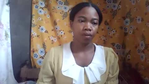 alliciax632770q online show from April 8, 1:33 pm