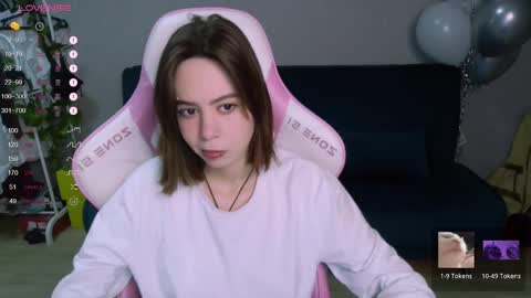 Snapshot of allie_hazie chatting on January 29, 11:56 pm alice online show from January 29, 11:56 pm